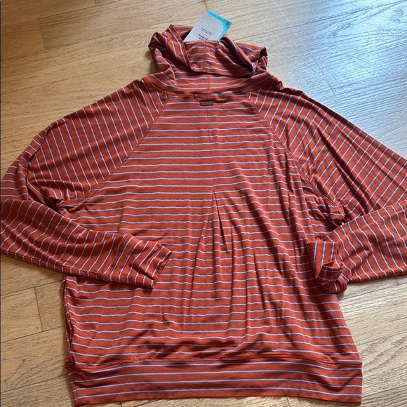 Prana sol protect turtleneck - Picture 10 of 12